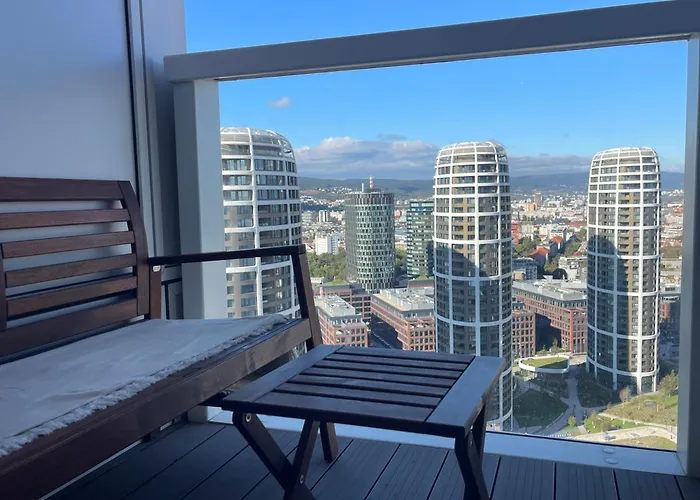 Sag 28 Floor Panrama Free Parking Free Wifi * 브라티슬라바